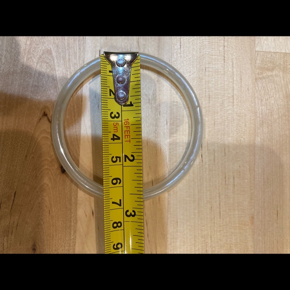 Gifted!!CLOSET CLOSING SALE 3 Glass Bangle bracelets - Picture 9 of 9